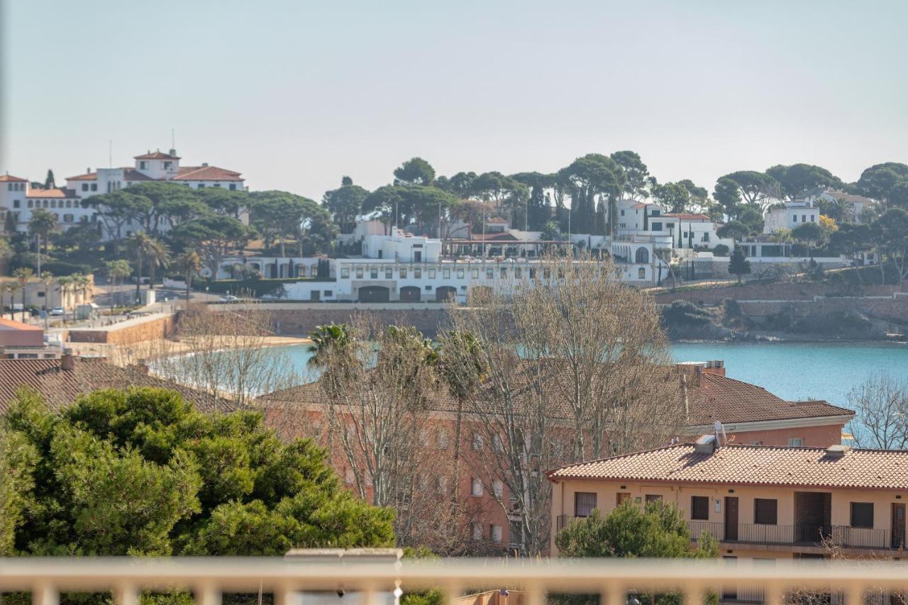 Hauzify I L'estel Apartment