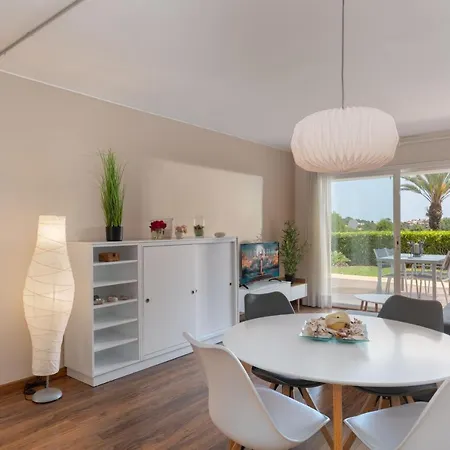 Hauzify I Apartaments L'Estel Sant Feliu de Guixols Exterior photo
